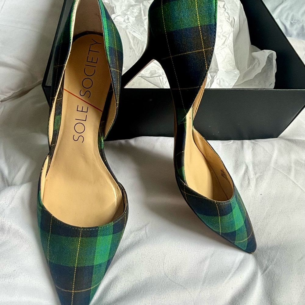 Plaid Green and Blue Women's Heels size 7 perfect any season worn twice